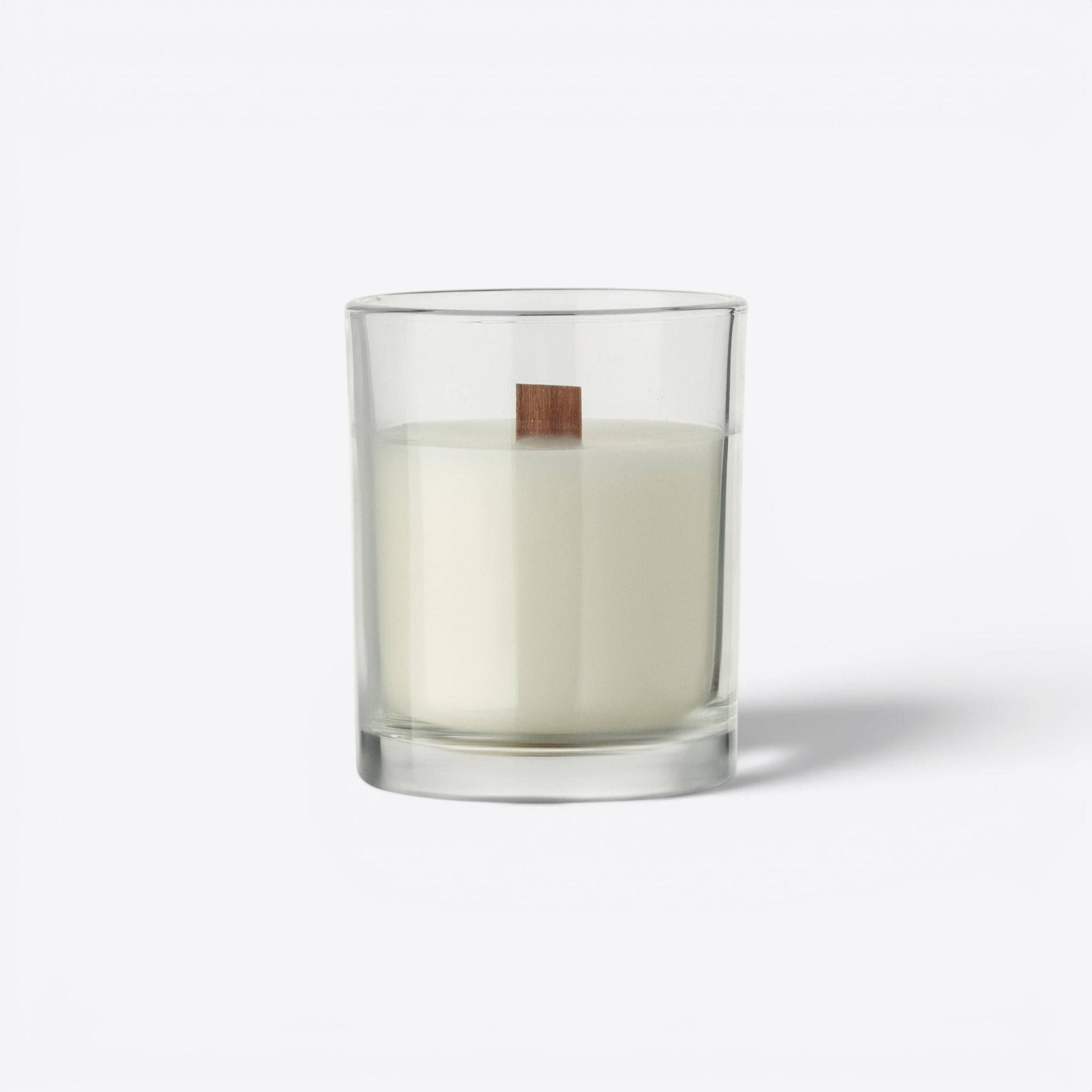 TODAY MERCH round 80g vegetable wax candle in clear glass jar with bamboo lid and wooden wick.